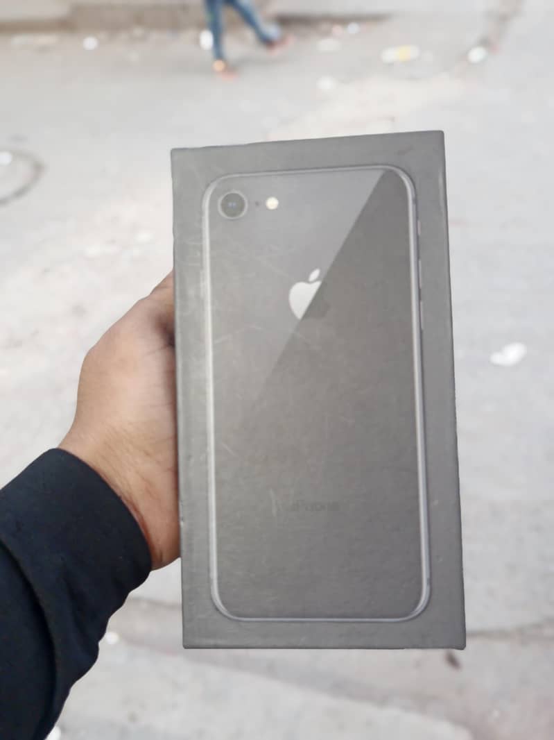 Apple iPhone SE 2nd Generation 0