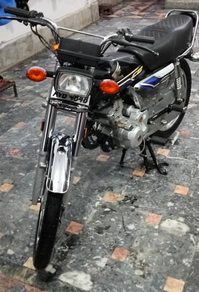 Brand New condition model 2024 mater reading 18000 reams brand new 10