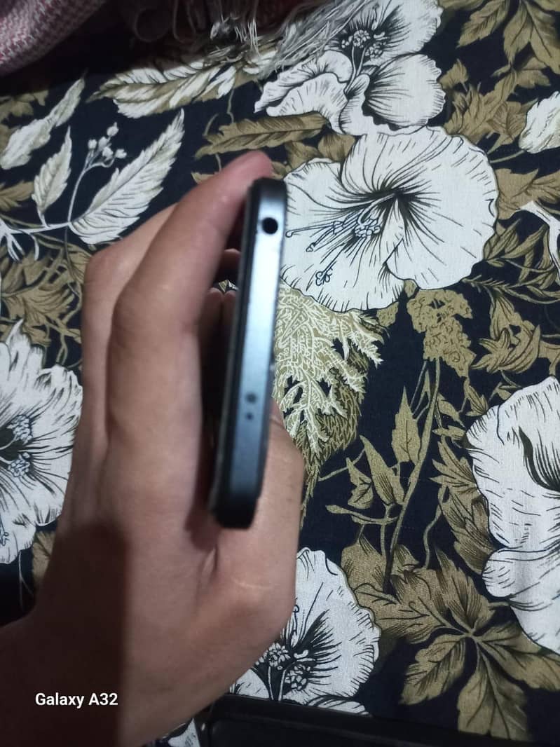Xiaomi Redmi Note 12 2