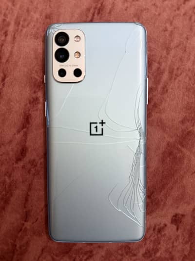 One Plus 9R