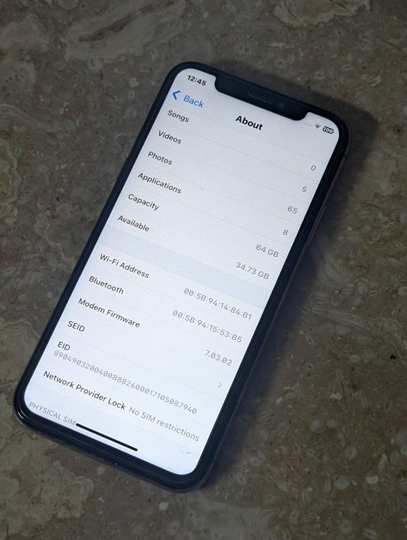 Apple iPhone XS 1