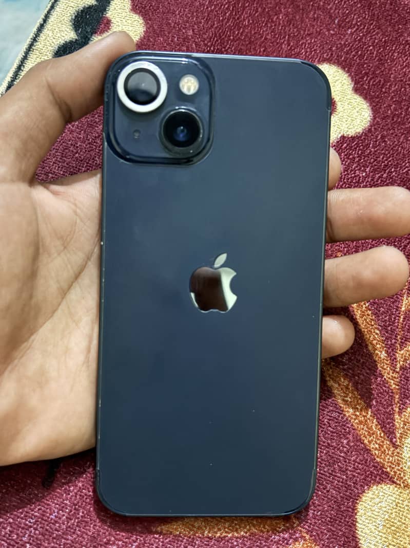 Apple iPhone 13 5