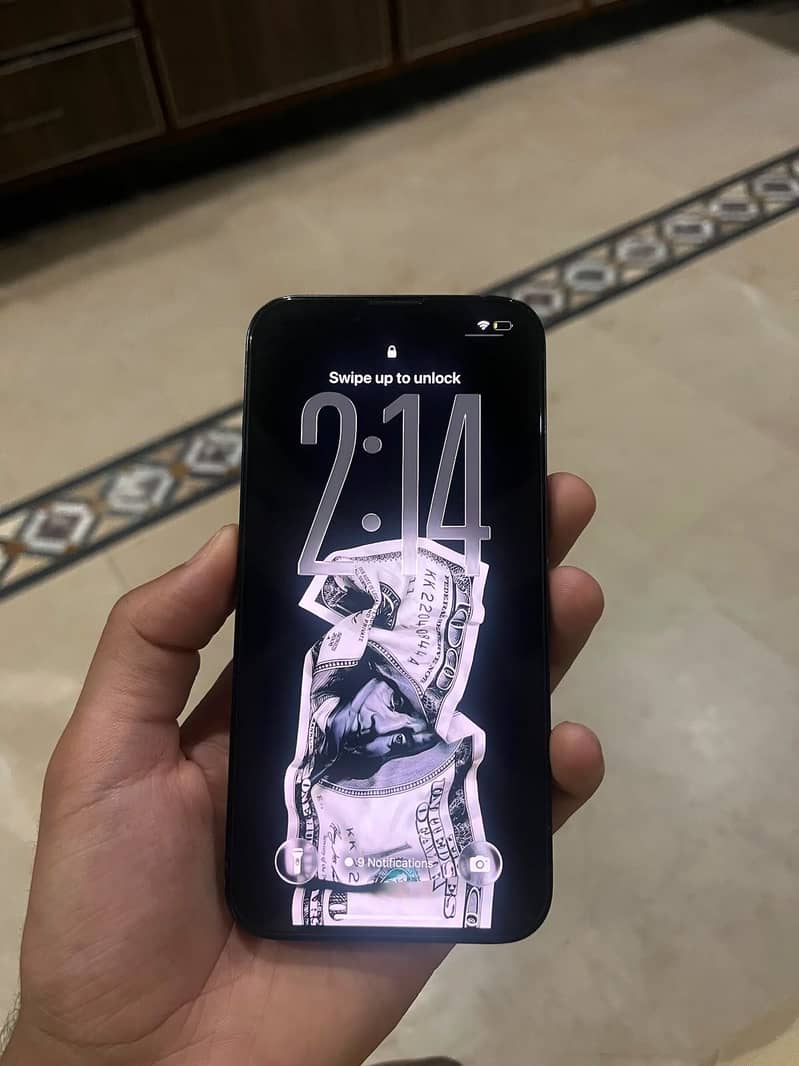 Apple iPhone 14 1