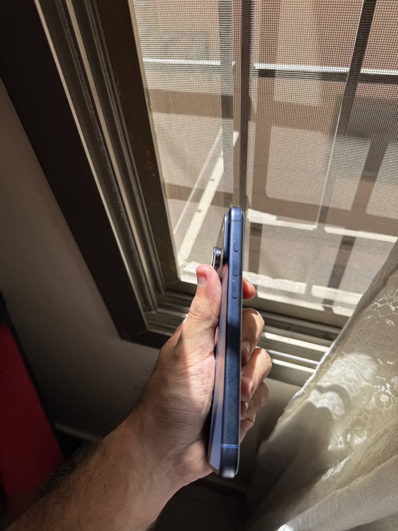 Apple iPhone 17 Pro Max 1
