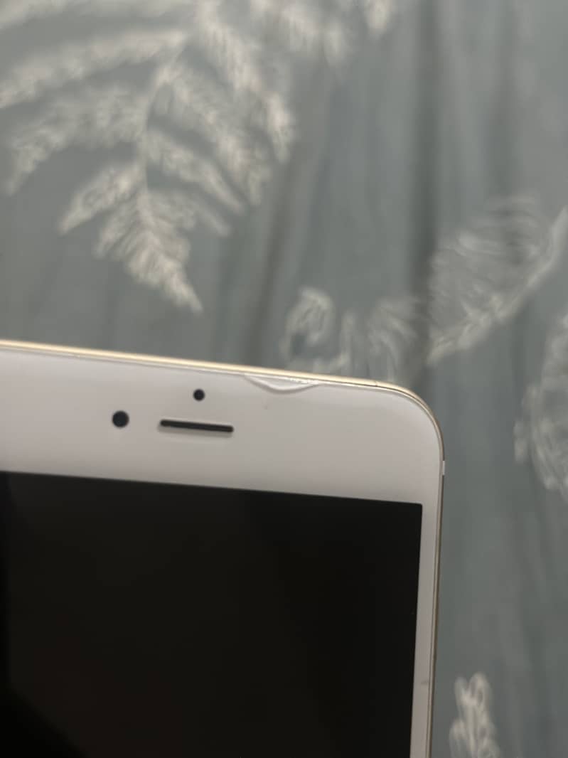 Apple iPhone 6S Plus 1