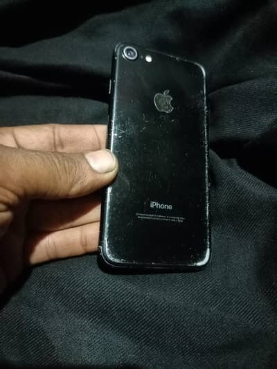Apple iPhone 7