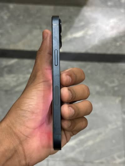 Apple iPhone 13 WiTH BOX OPEN 128 GB 10 BY 10 CONDITION