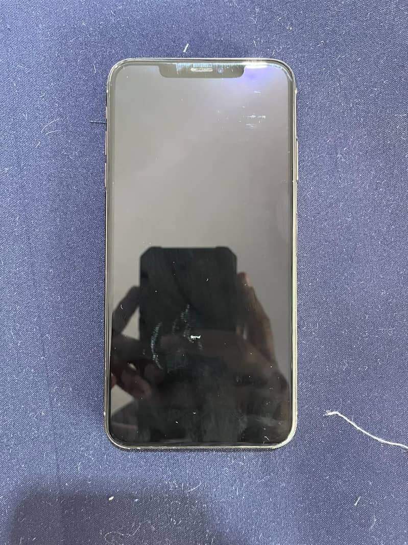 Apple iPhone 13 1