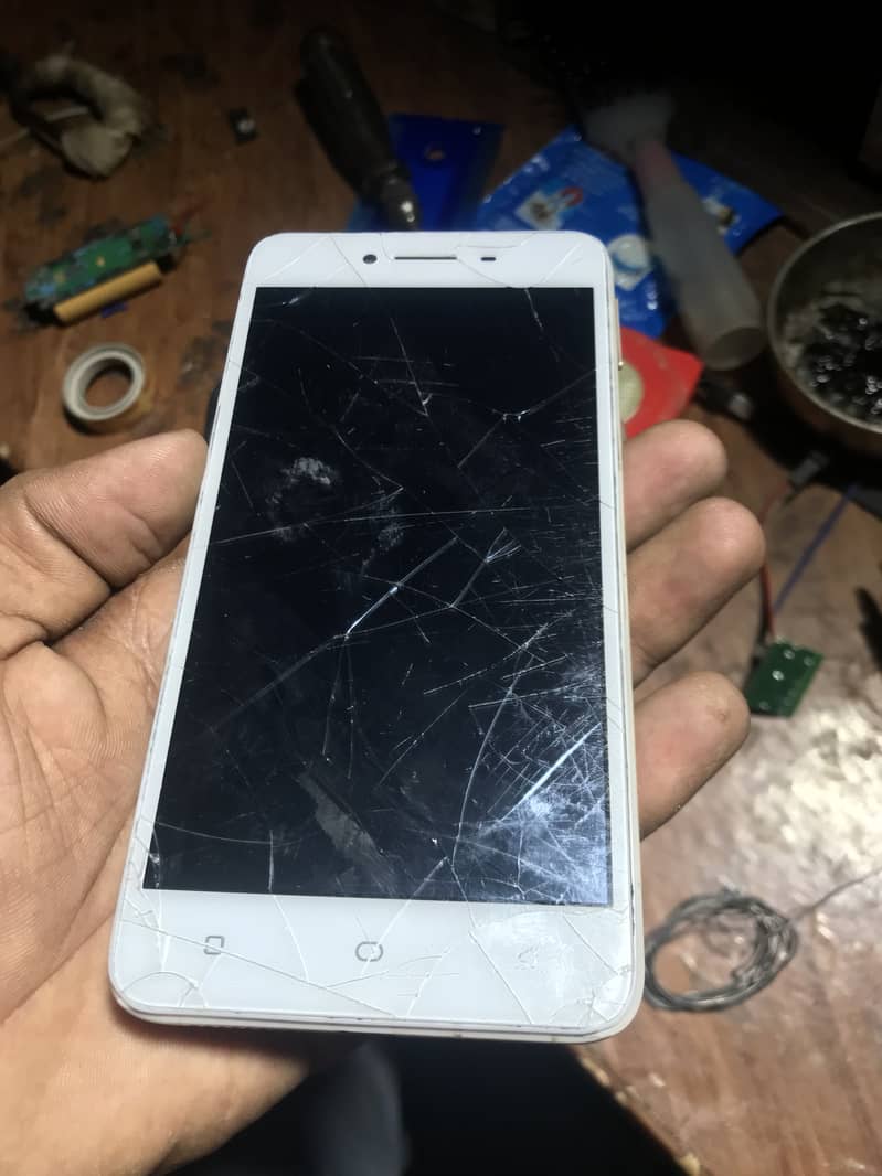 OPPO A37 2
