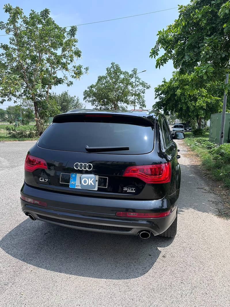 Audi Q7 2012 2