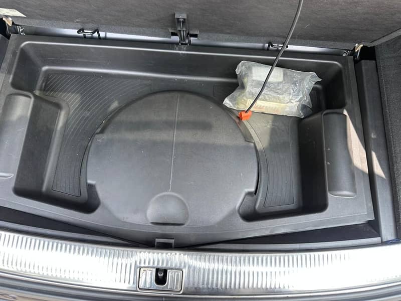 Audi Q7 2012 5