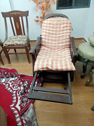 Rocking chair