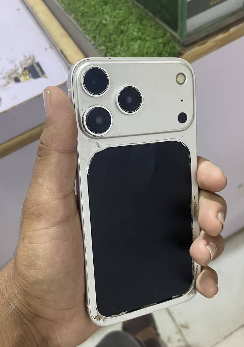 Apple iPhone XR 1