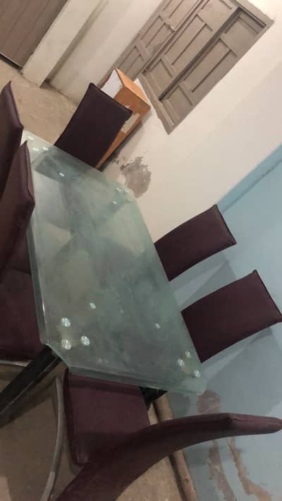 Tabel for sale family setup  no ref no kuch be nhe sub theek hen o