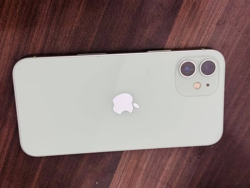 Apple iPhone 12 5