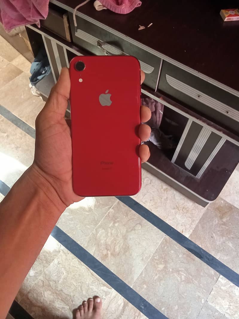 iPhone XR 0