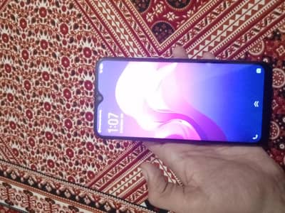 Vivo Y17