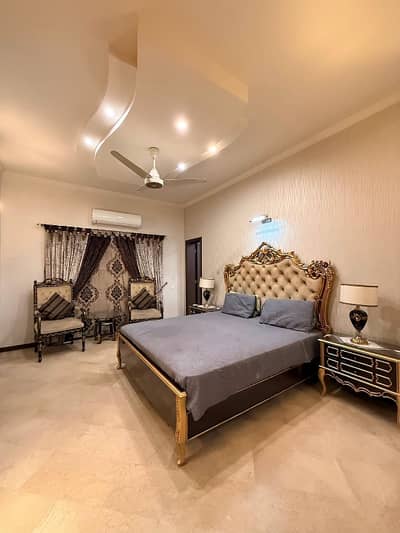 10 Marla Upper Portion for Rent PCHS Lahore