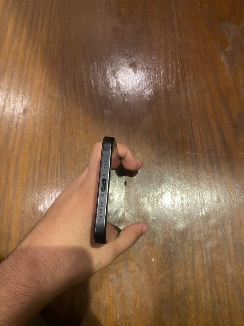 iPhone 16 Plus (jv) 2