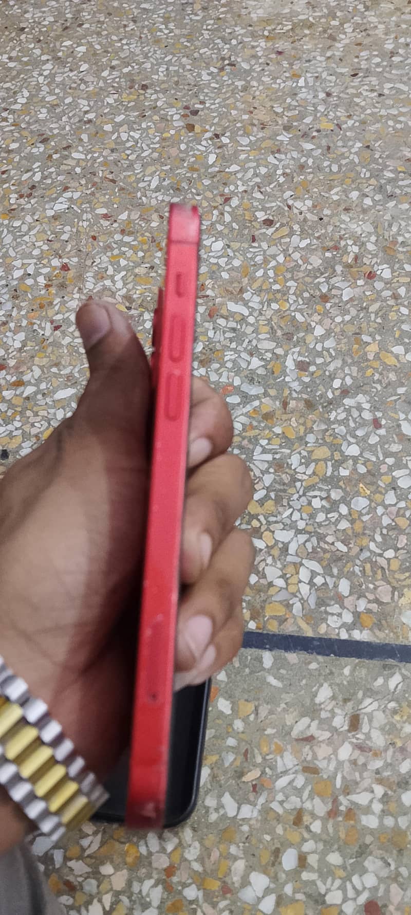 Apple iPhone 12 4