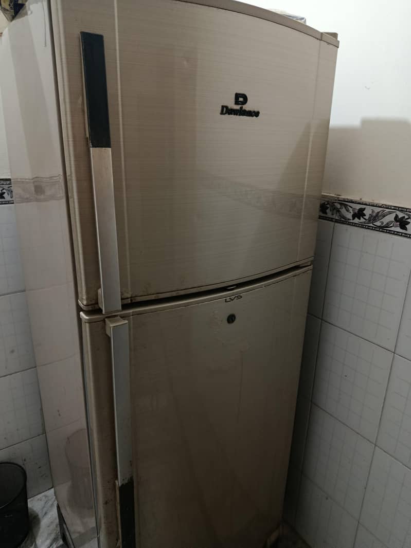 Dawlance fridge 0