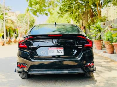 Honda CIVIC TOP OF THE LINE VARRIENT 2020