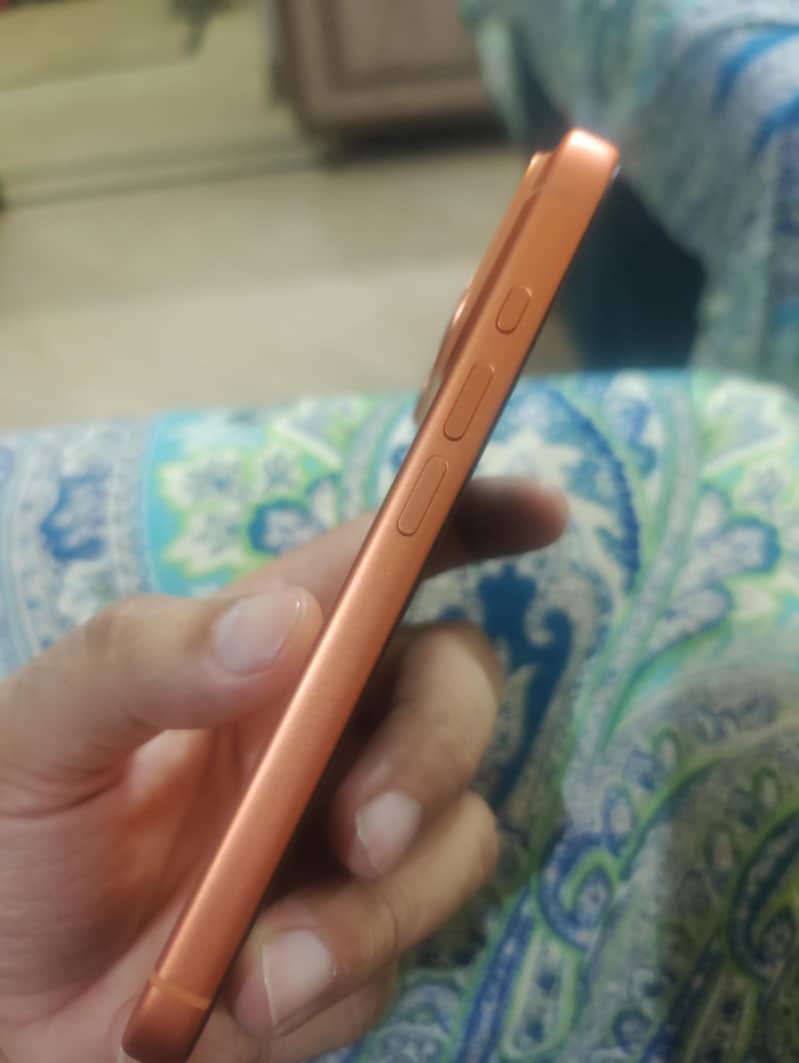 Apple iPhone 17 Pro 4