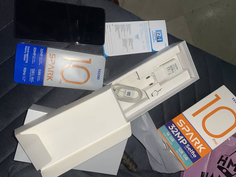 Tecno Spark 10 Pro 0