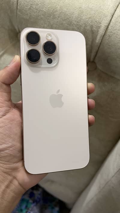 Apple iPhone 16 Pro Max