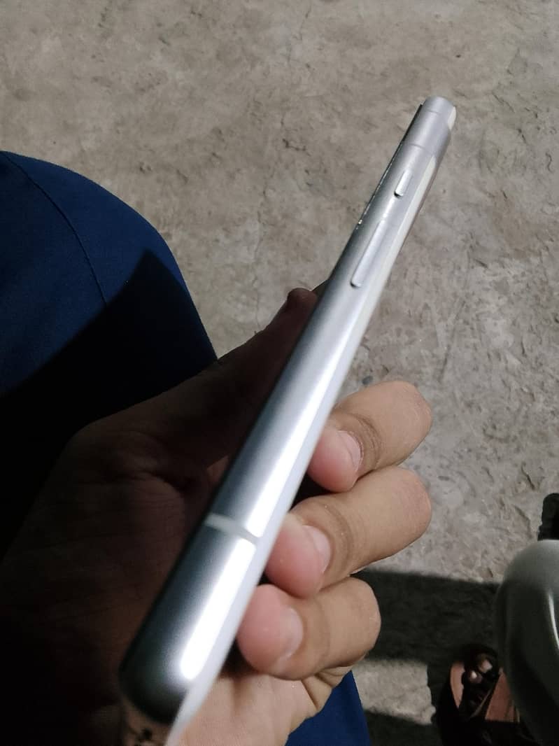 Google Pixel 7a 1