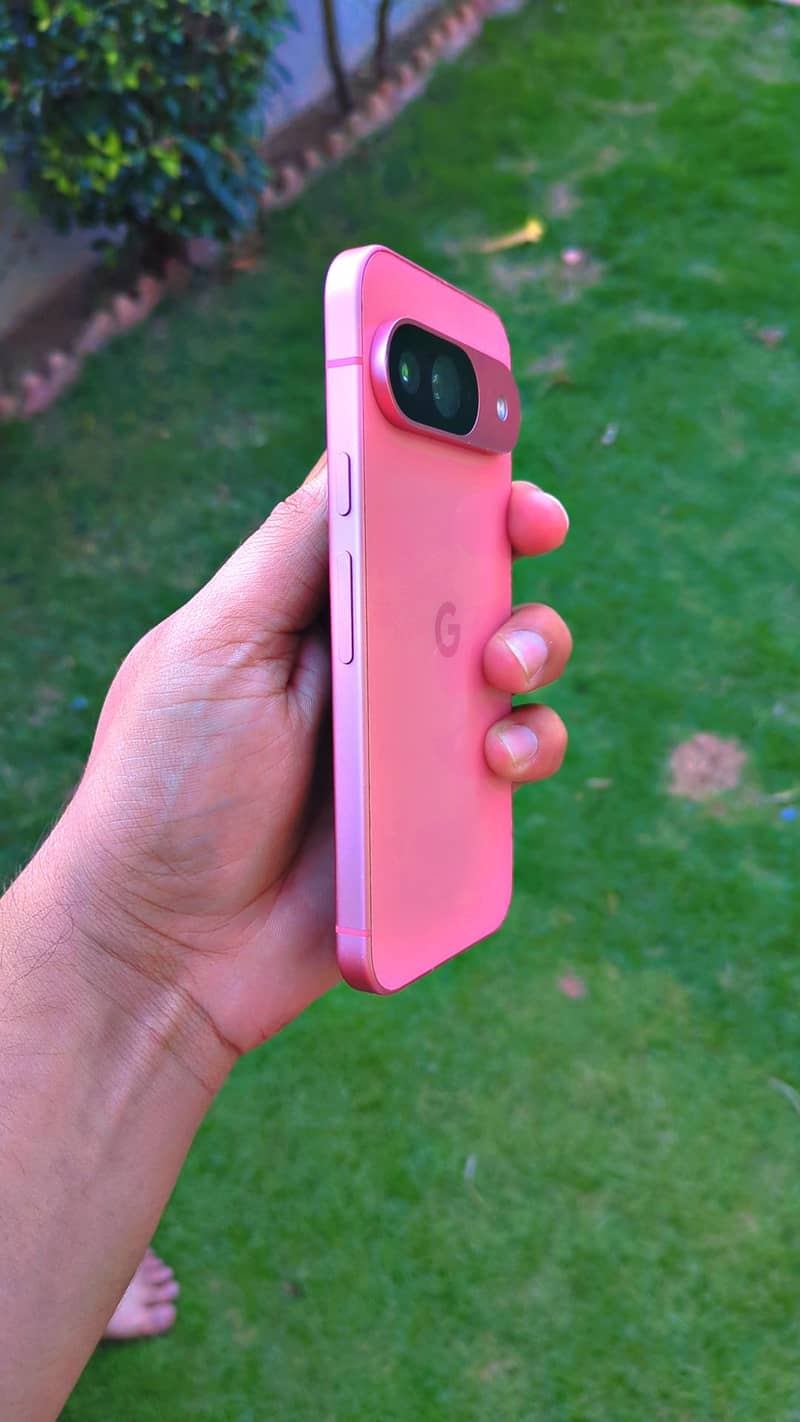 Google Pixel 9 2
