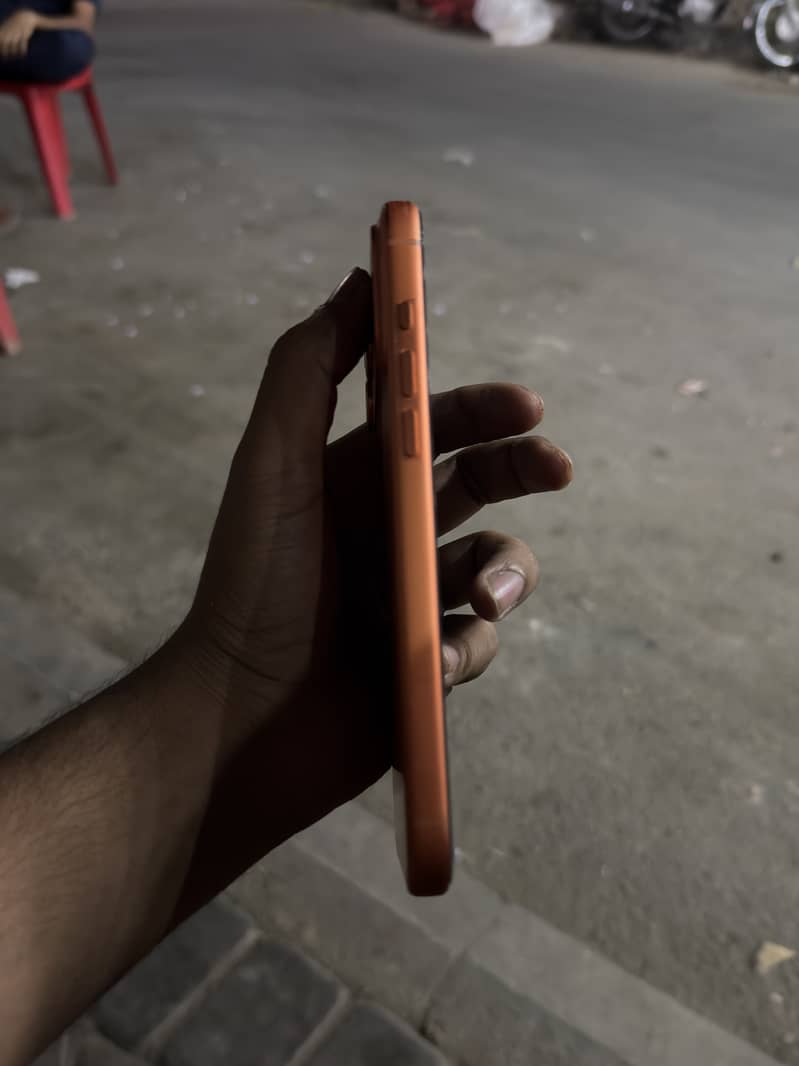 Apple iPhone 17 Pro Max 0