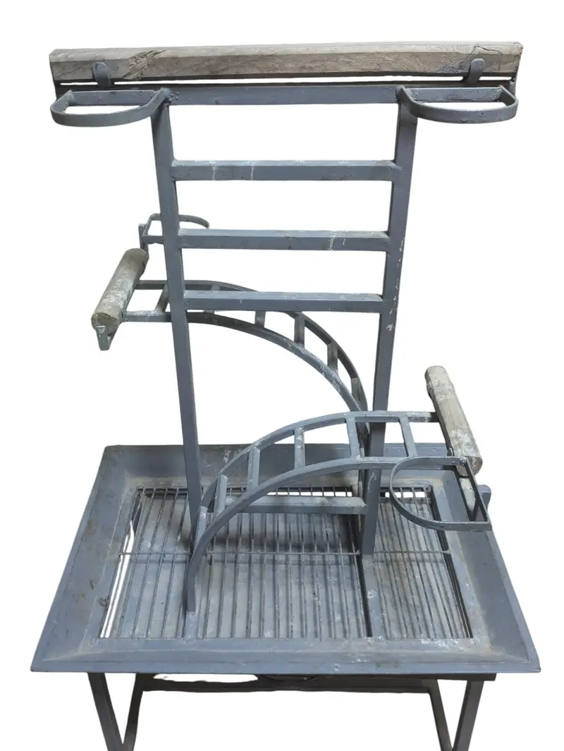 parrot stand for sale. used 10/10 condition — photo 2