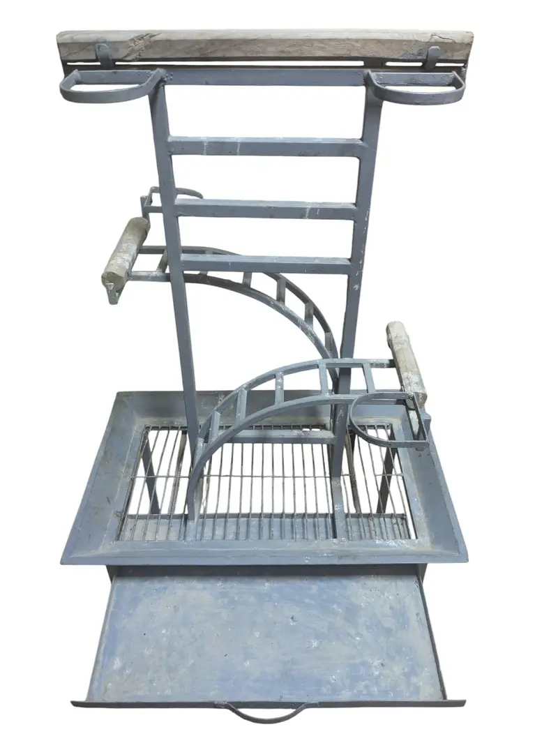 parrot stand for sale. used 10/10 condition — photo 3