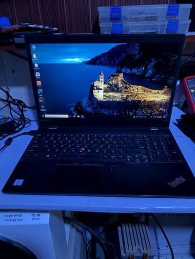 lenevo thinkpad T570 core i5-6gen 8GB ddr4 256 SSD