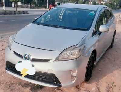 Toyota Prius 2012 Model S LED