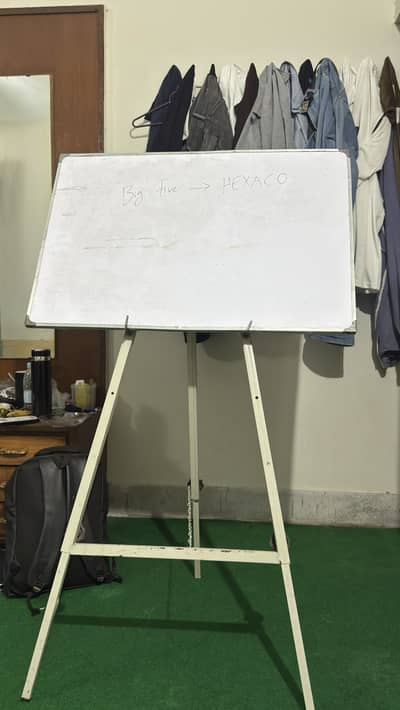 White Board for sale