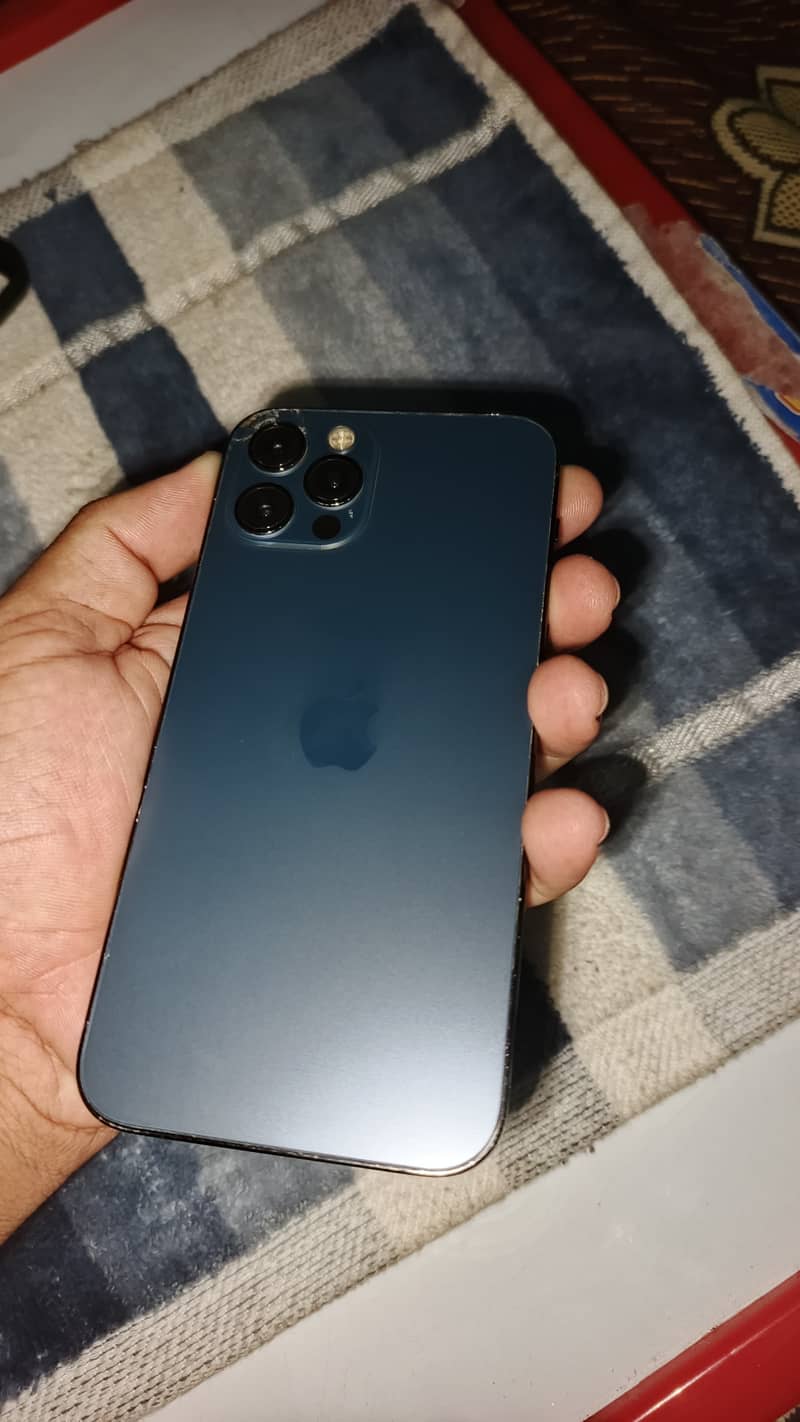 iPhone 12 pro 4
