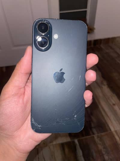 Apple iPhone 16