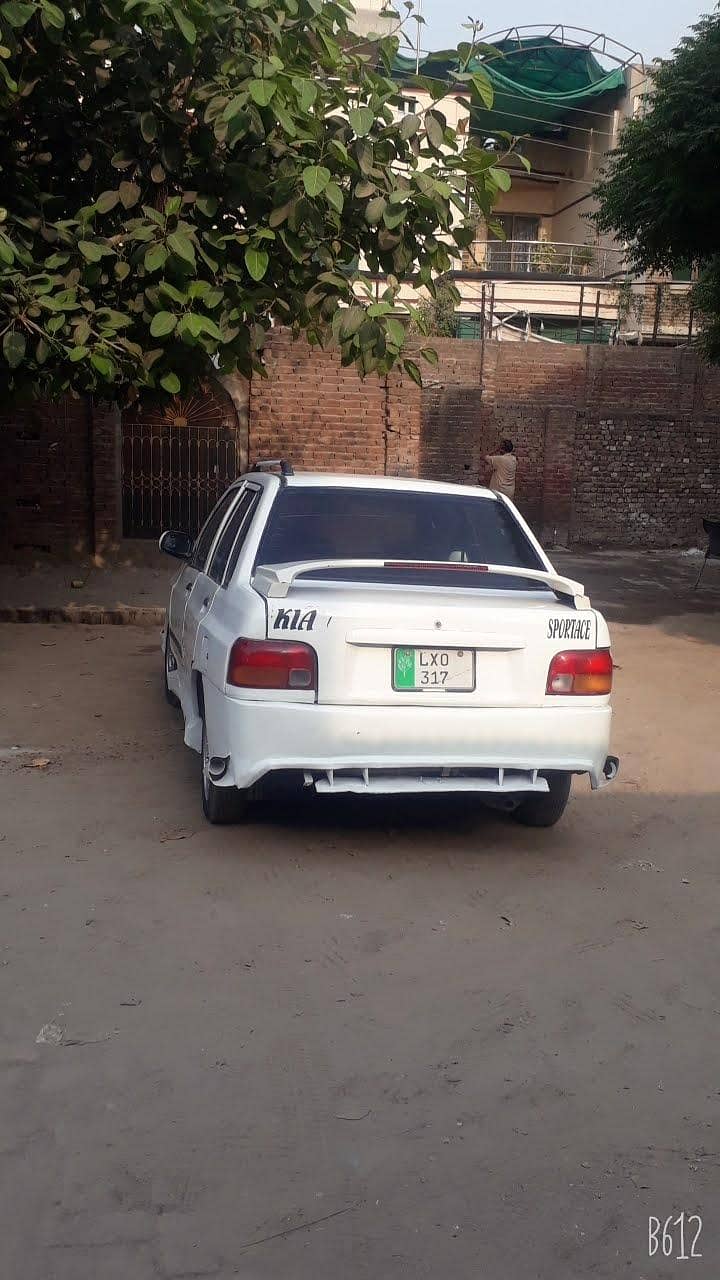 KIA Classic 2000 3