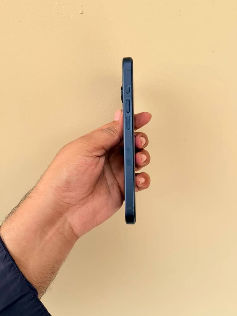 Apple iPhone 15 Pro 5
