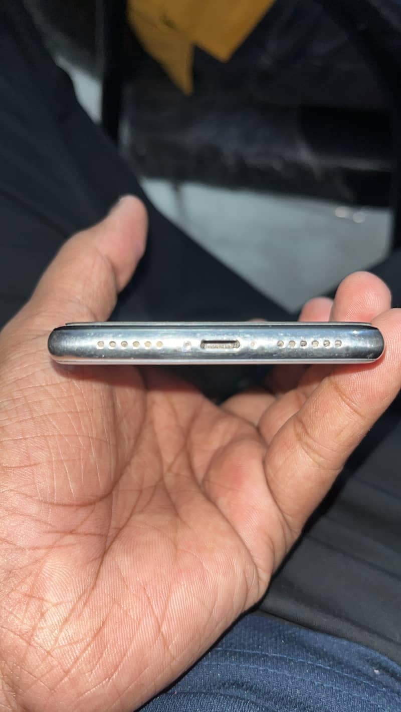 Apple iPhone X 1