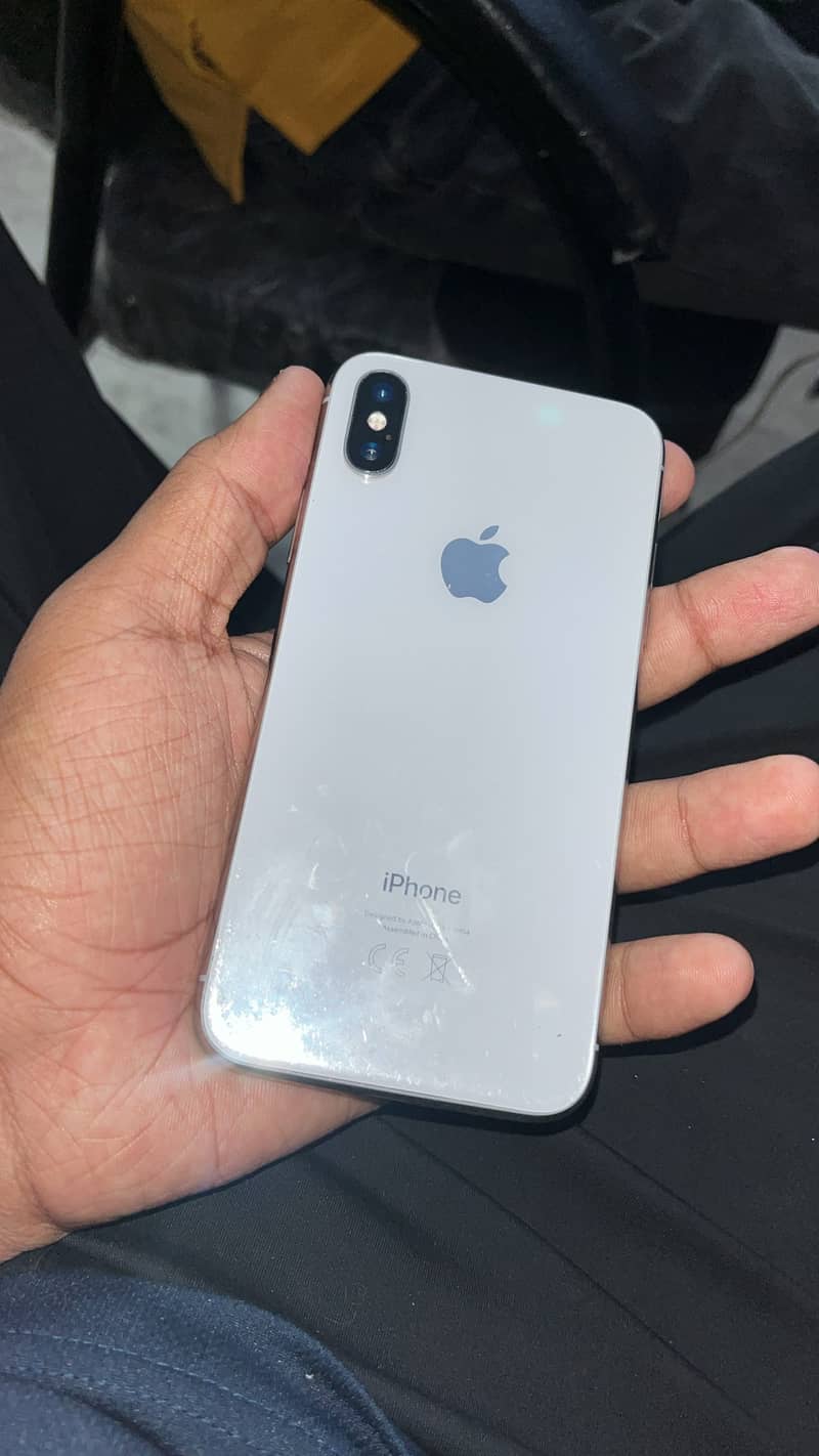 Apple iPhone X 5