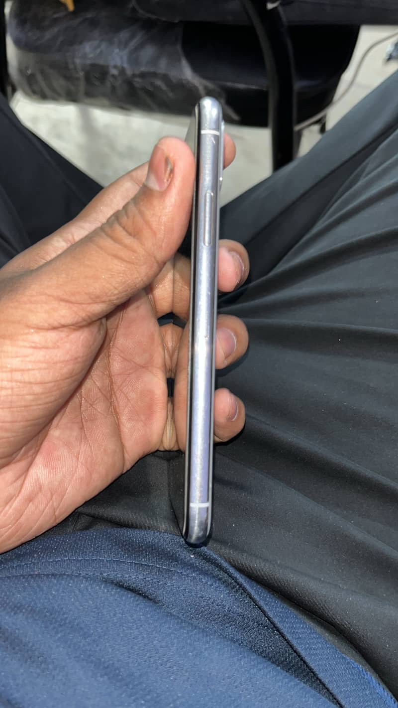 Apple iPhone X 7