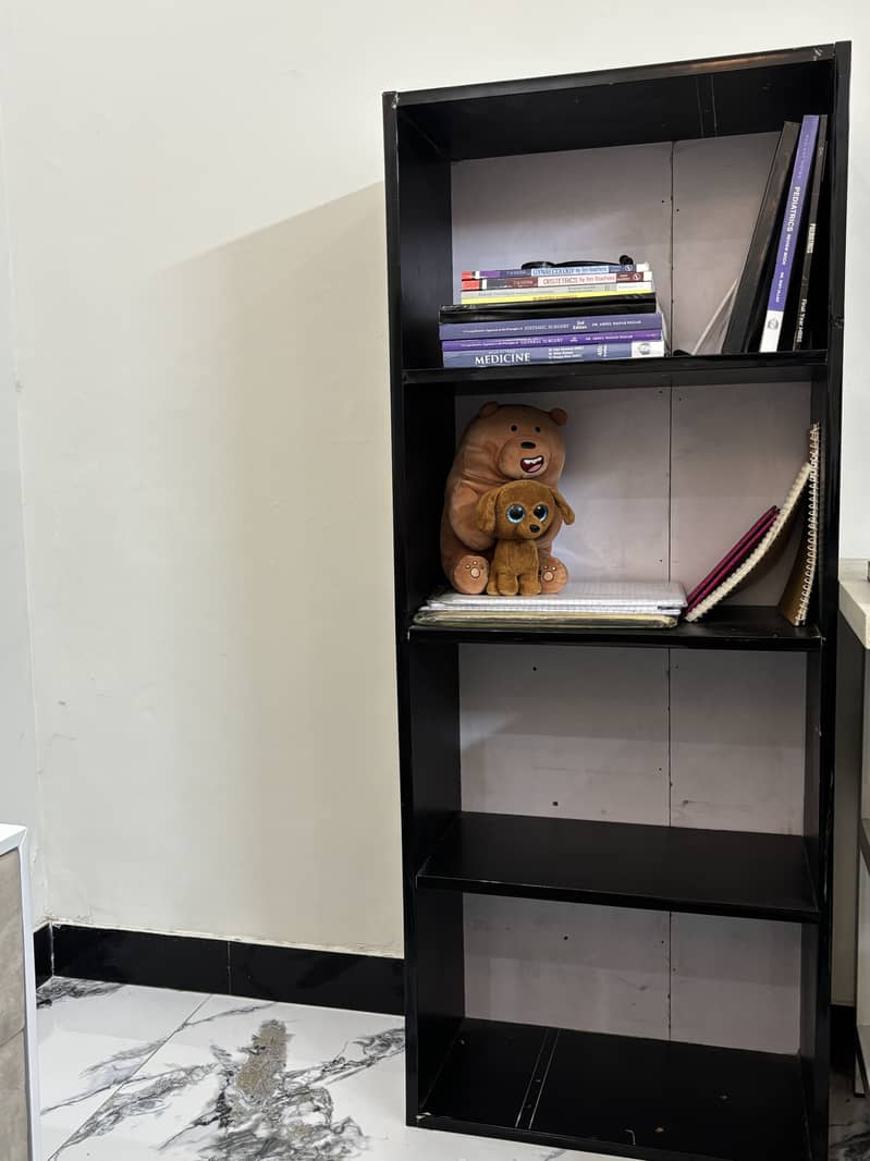 Book Shelf / Rack 0
