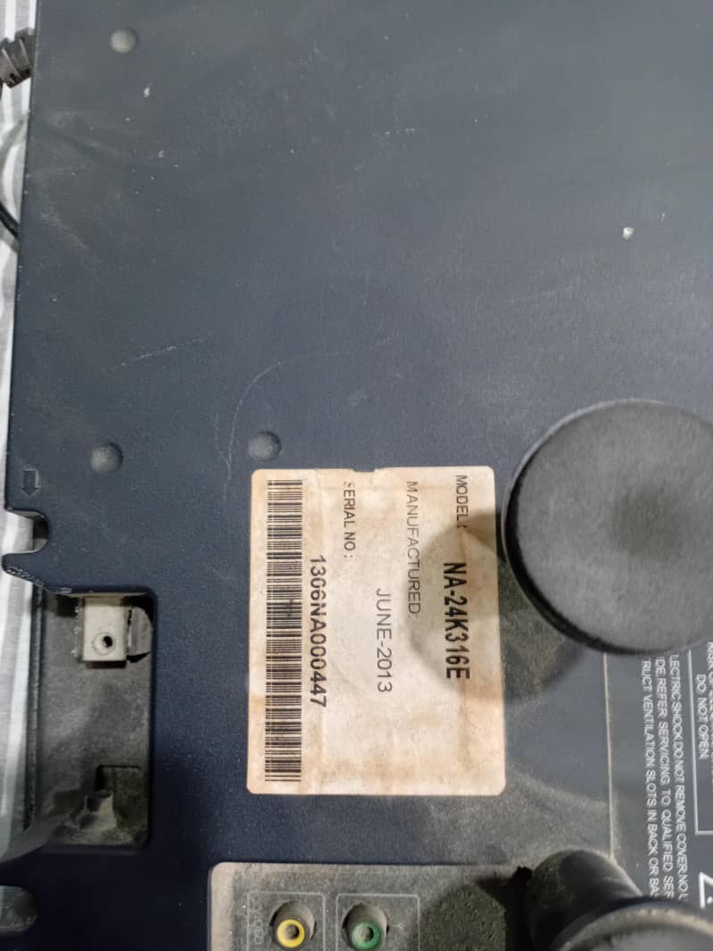 LCD TV 6