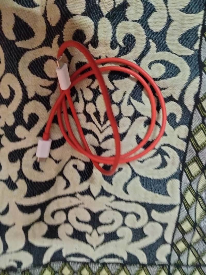 OnePlus 9 pro Charger 2