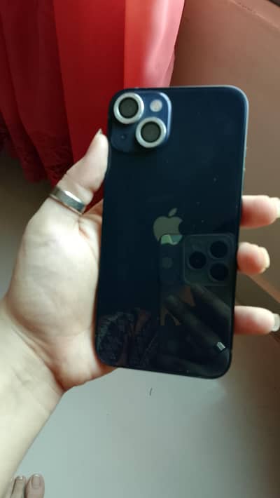 Apple iPhone 13