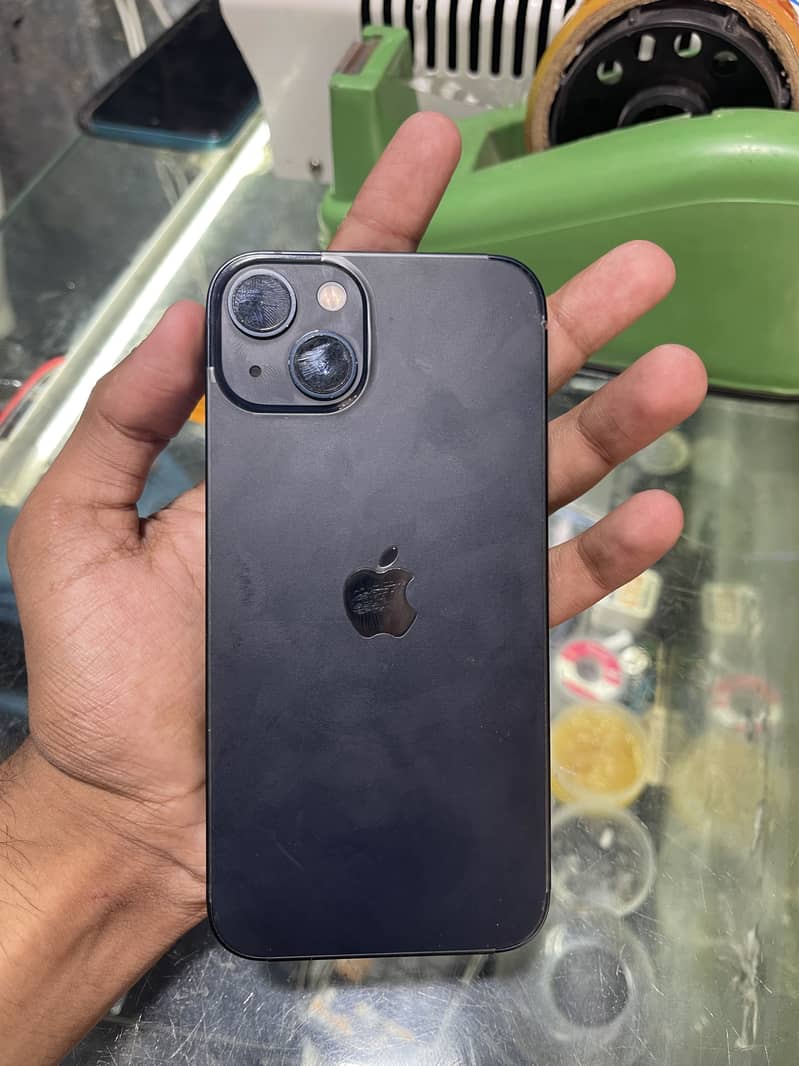 Apple iPhone 13 3