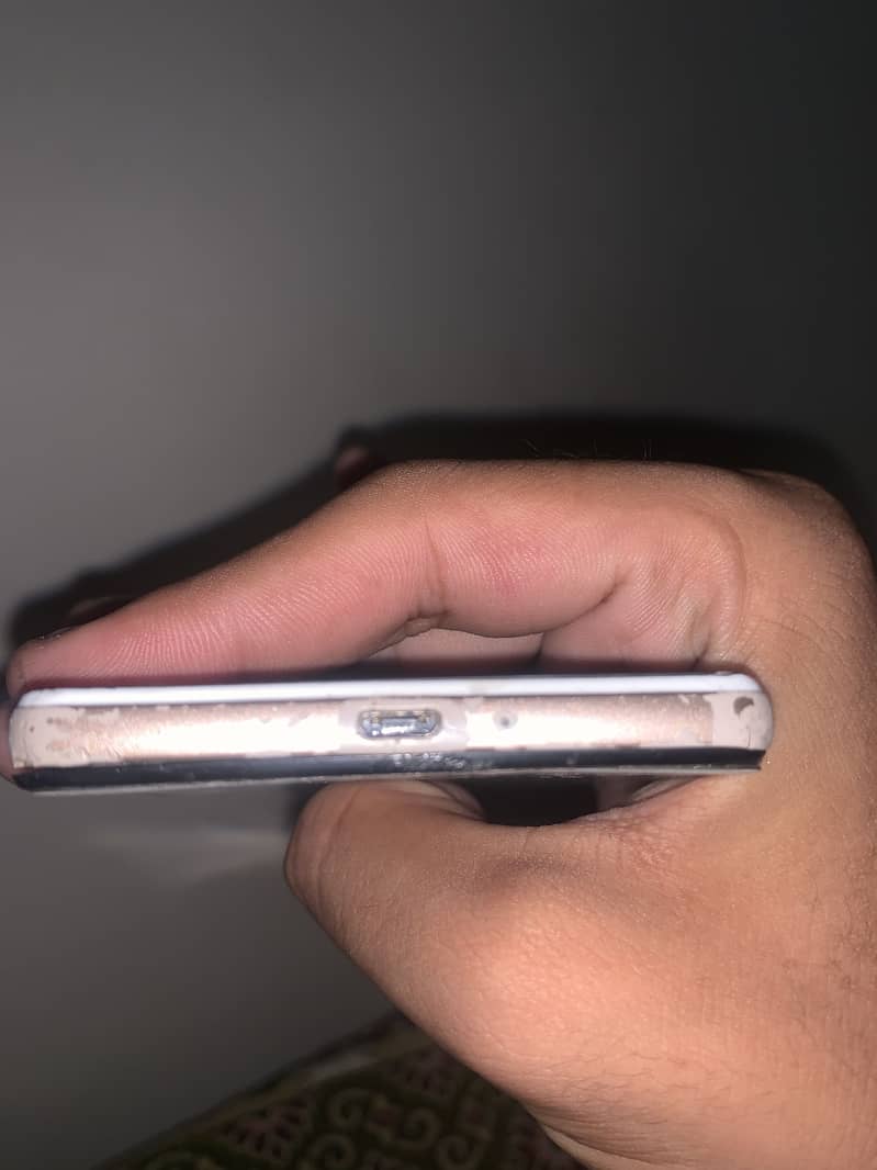 OPPO A33 6